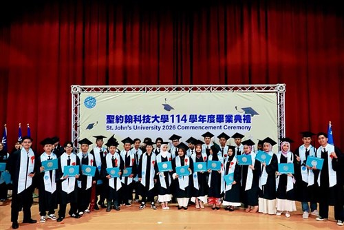 SJU luluskan 171 mahasiswa Indonesia angkatan pertama program kelas khusus