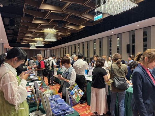 KDEI berpartisipasi dalam forum bisnis pariwisata di Tainan