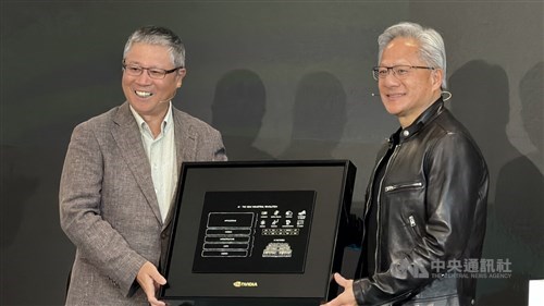 CEO Nvidia Jensen Huang: Taiwan selamatkan industri cip AS
