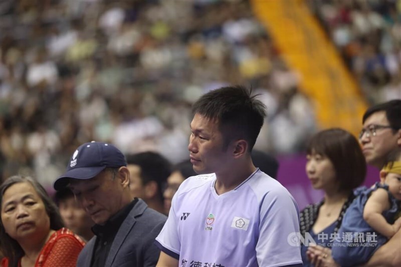Lee menangis tersedu-sedu di Taipei Arena. (Sumber Foto : CNA 8 September 2024)