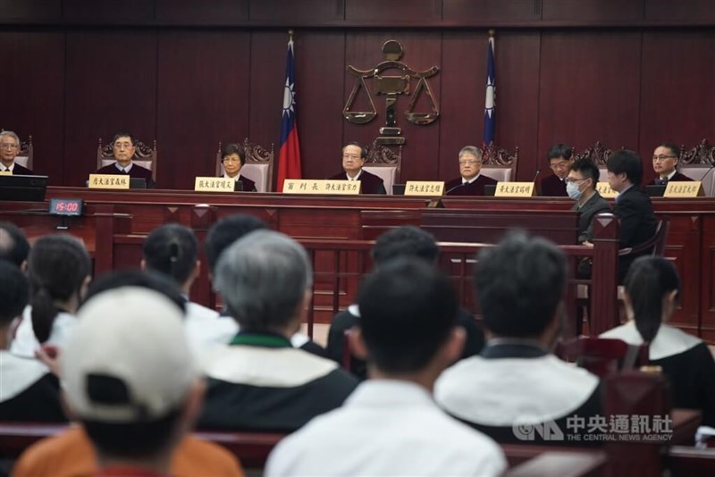 Hakim-hakim di Mahkamah Konstitusi Taiwan mendengarkan argumen tentang hukuman mati di negara tersebut pada April. (Sumber Foto : Dokumentasi CNA)