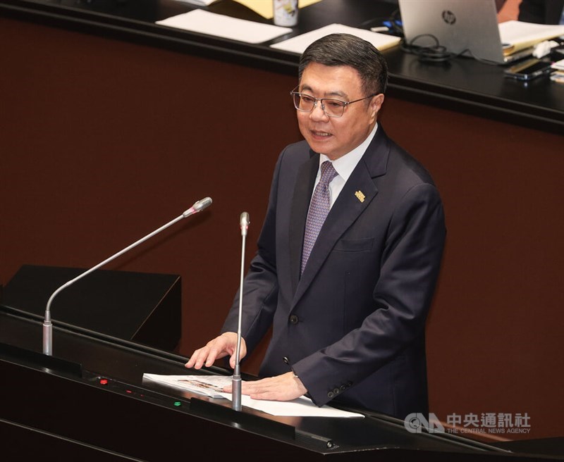 Perdana Menteri Cho Jung-tai dalam rapat Yuan Legislatif hari Jumat. (Sumber Foto : CNA, 20 September 2024)