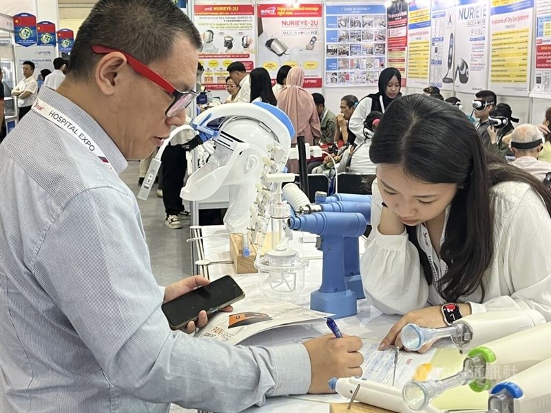 Sebelas rumah sakit dan pelaku industri kesehatan Taiwan menghadiri Indonesia Hospital Expo yang berlangsung dari Rabu hingga Sabtu di Jakarta. (Sumber Foto : CNA, 16 Okotber 2024)