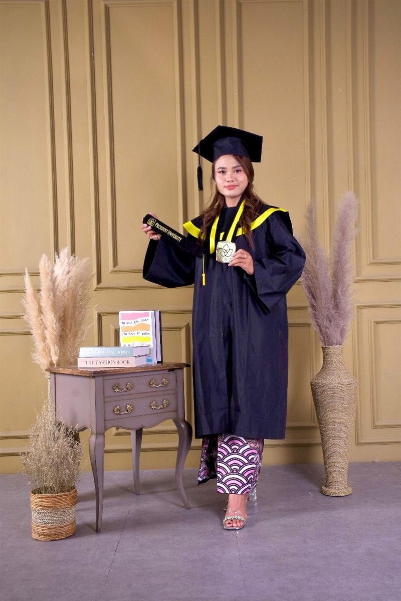 Cecilia lulus sarjana hanya dalam waktu 3 tahun. (Sumber Foto : Cecilia)