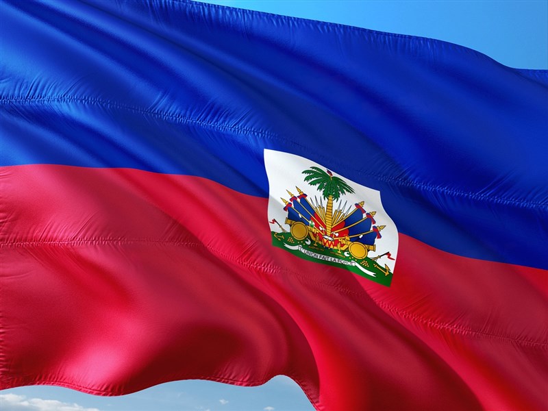 Bendera Nasional Haiti. (Sumber Foto : Pixabay)