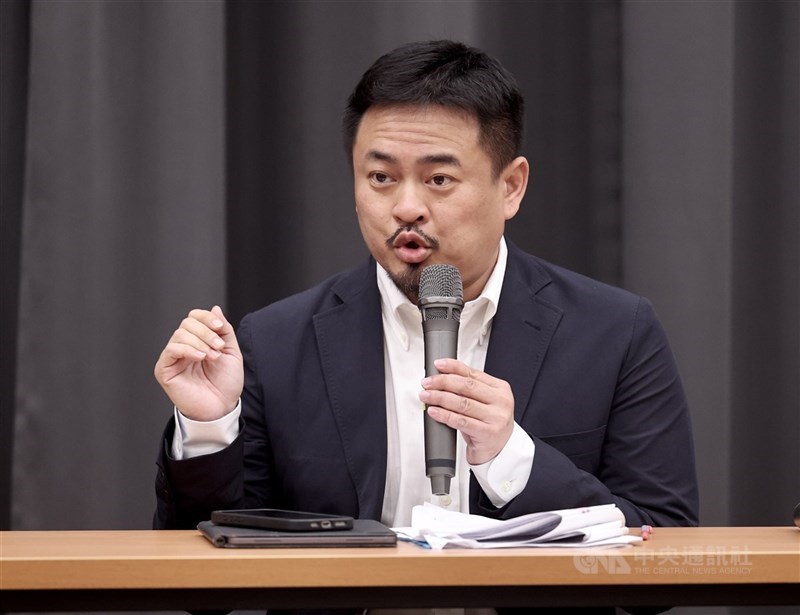 Menteri Ketenagakerjaan Hung Sun-han. (Sumber Foto : CNA, 25 November 2024)