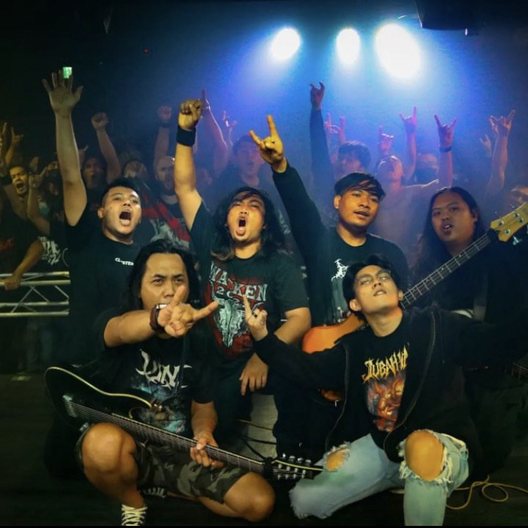 (Sumber Foto : Jubah Hitam)