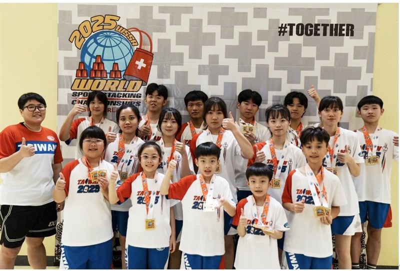 Tim sport stacking Taiwan. (Sumber Foto : Speed Stacks Taiwan, 29 April 2025)