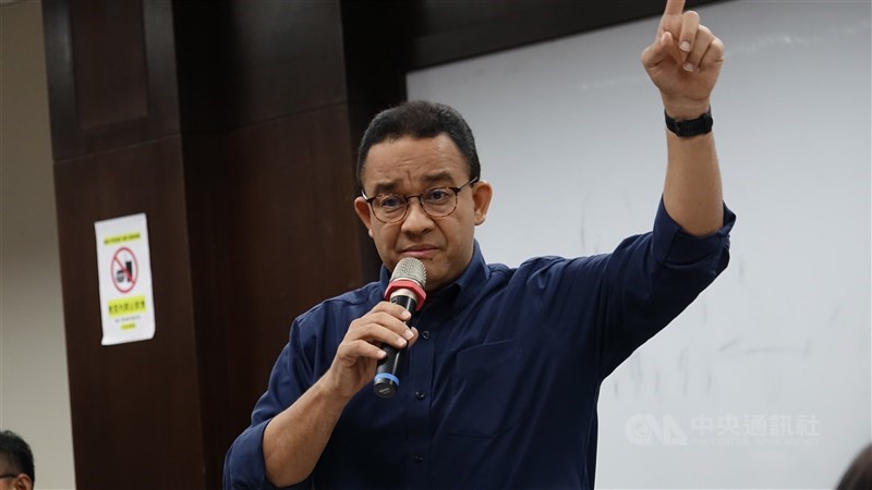 Anies Baswedan berbicara dalam acara temu wicara di National Yunlin University of Science and Technology hari Jumat setelah menerima wawancara eksklusif CNA. (Sumber Foto : CNA, 27 Juni 2025)
