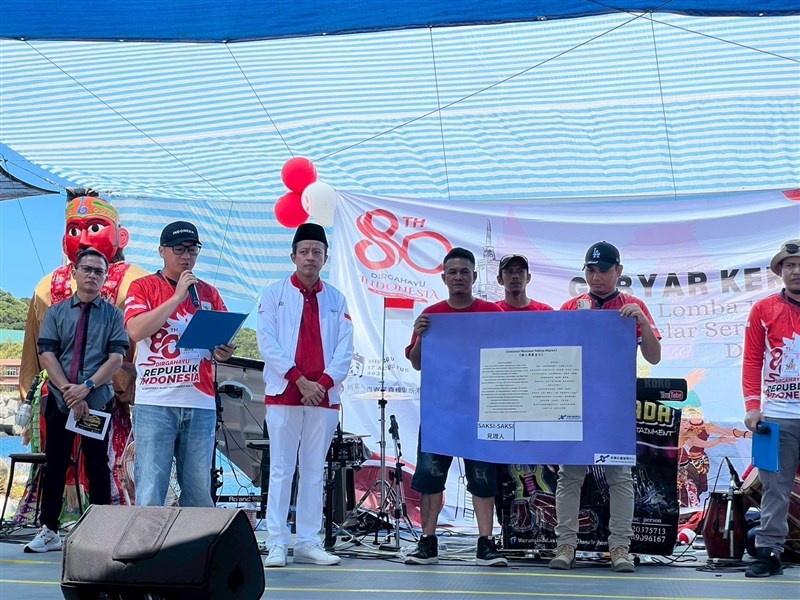 Dalam deklarasi Martabat PMI yang ditandatangi oleh para aktivis organisasi setempat, juga dibacakan oleh perwakilan salah satu organisasi ABK. (Sumber Foto : Rerum Novarum)