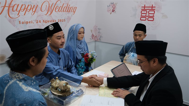 Nikah Massal KDEI dinikahkan secara sah oleh penghulu dan negara. (Sumber Foto : KDEI, 24 Agu.2025)