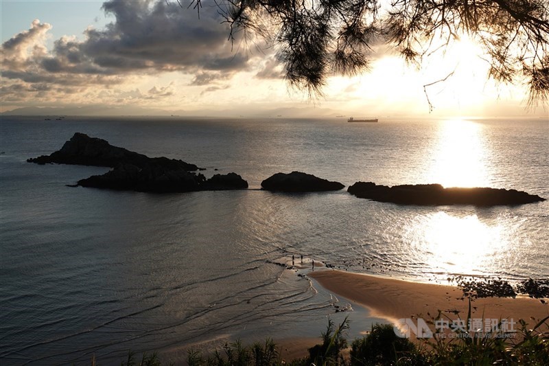 Sebuah pantai di Matsu. (Sumber Foto : Dokumentasi CNA)