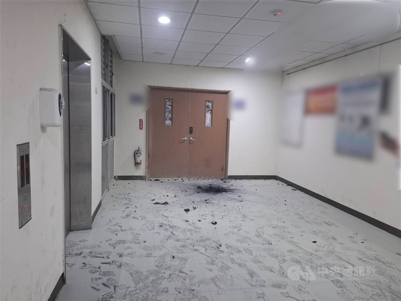 Baterai litium meledak di gedung teknik NCHU pada Rabu. (Sumber Foto : Otoritas setempat)