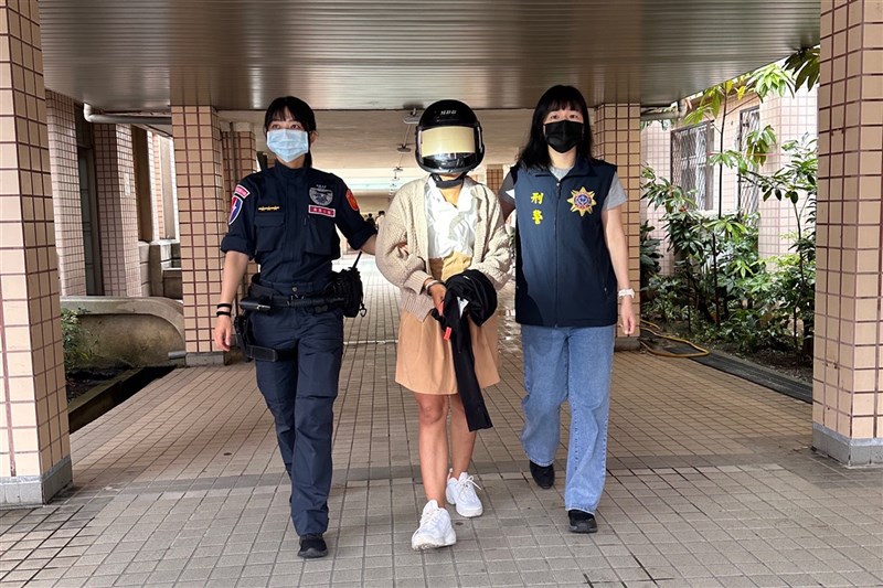 (Sumber Foto : Biro Kepolisian Penerbangan)