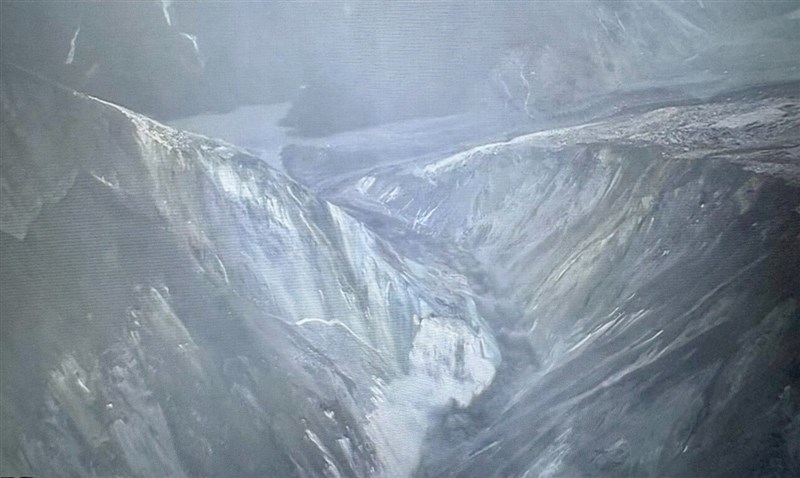 Pemandangan udara Danau Penghalang Sungai Matai