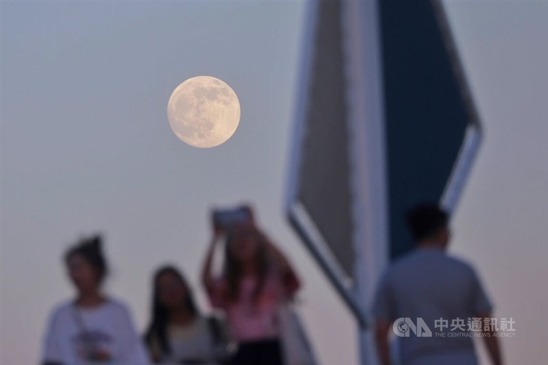 (Sumber Foto : CNA, 6 Oktober 2025)