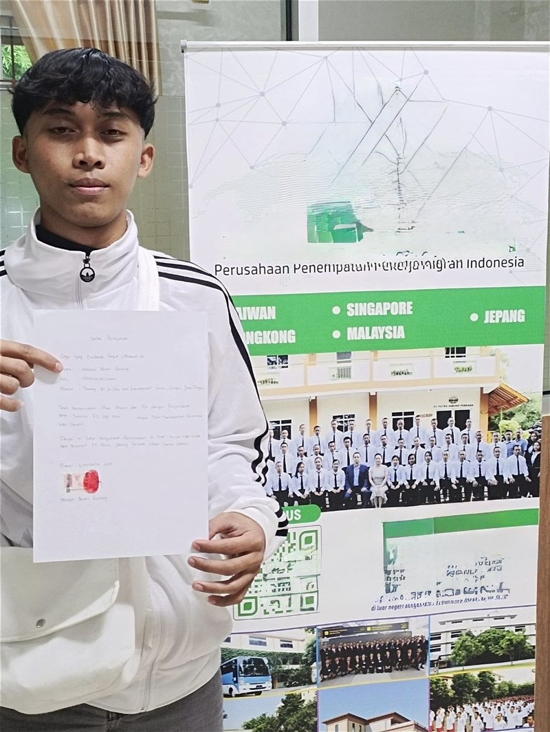 Musyar Abdul Rozak, PMI yang di-PHK setelah 1 bulan kerja di pabrik unggas Taichung. Padahal, ia sudah membayar biaya job sebesar Rp71 juta. (Sumber Foto : FPMI)