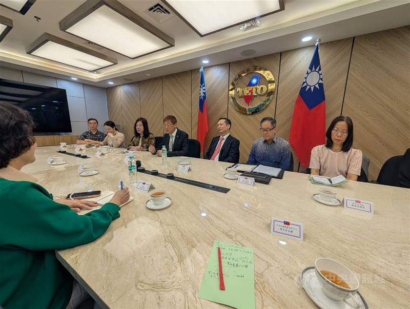 Wawancara CNA dengan TETO Indonesia di Jakarta. (Sumber Foto : CNA)