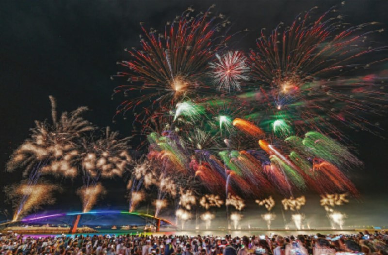 Keramaian 2025 Penghu International Fireworks Festival. (Sumber Foto : Pemerintah Kabupaten Penghu)