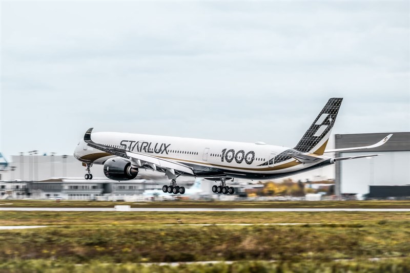Sebuah pesawat Airbus A350-1000 milik Starlux Airlines. (Sumber Foto : Starlux Airlines)