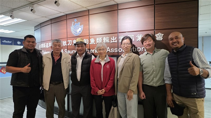 SPPI dan Stella Maris juga mengadakan pertemuan dengan Asosiasi Majikan di Kaohsiung. (Sumber Foto : Romo Yance)