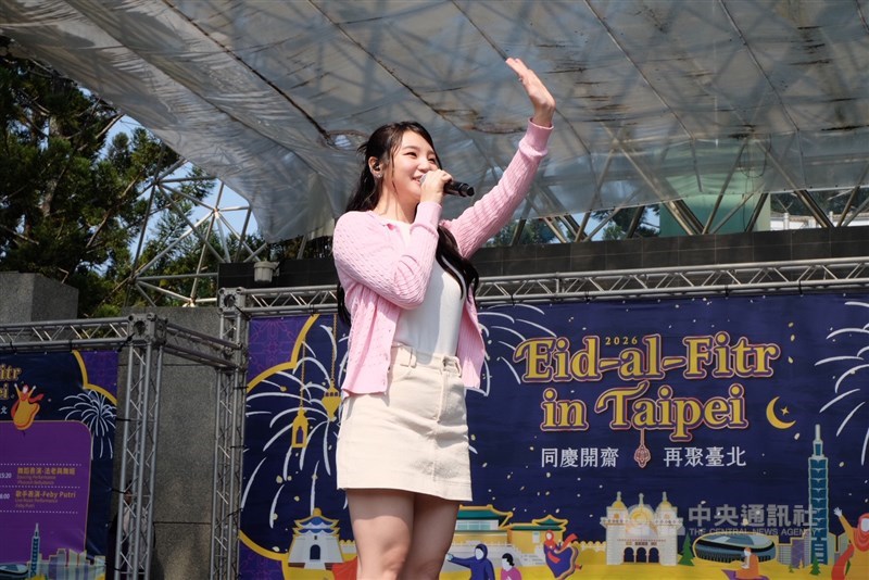 Penyanyi Indonesia-Taiwan Kelly Cheng. (Sumber Foto : CNA, 22 Maret 2026)