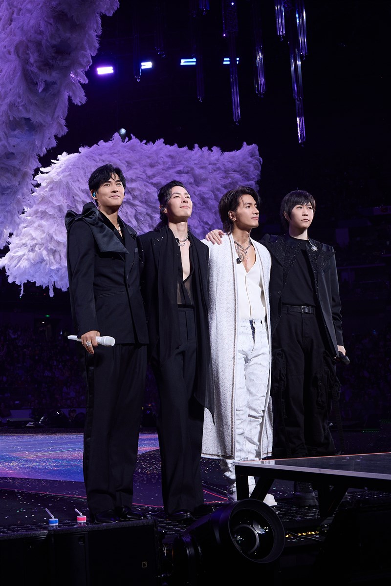 (Sumber Foto : Color Asia Live)