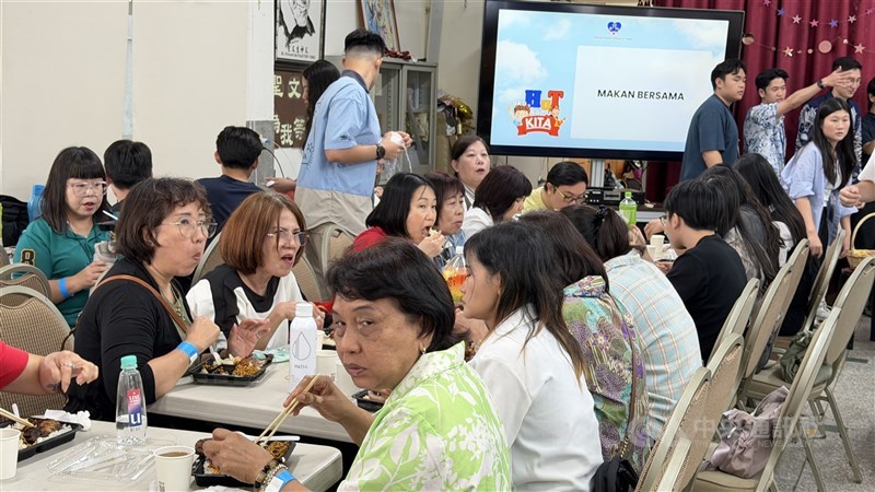 Makan bersama di Acara HUT ke-29 KITA. (Sumber Foto : CNA, 19 April 2026)