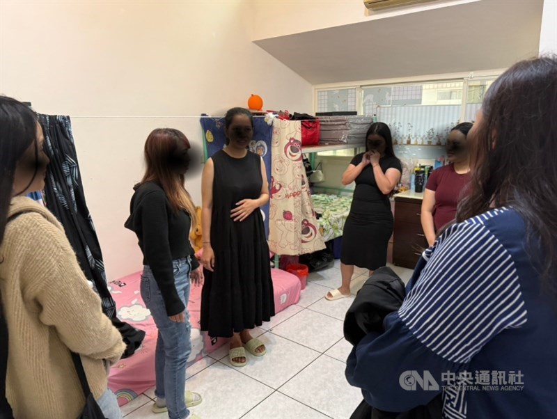 Bunga (korban pelecehan seksual) salah satu di antara penghuni shelter di Taoyuan. (Sumber Foto : Dokumentasi CNA)