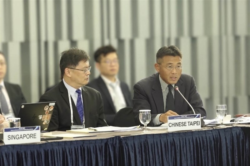 Perwakilan Taiwan pada pertemuan menteri perdagangan APEC ke-32 yang diadakan di Suzhou, Tiongkok, pekan lalu. (Sumber Foto : Kementerian Urusan Ekonomi)