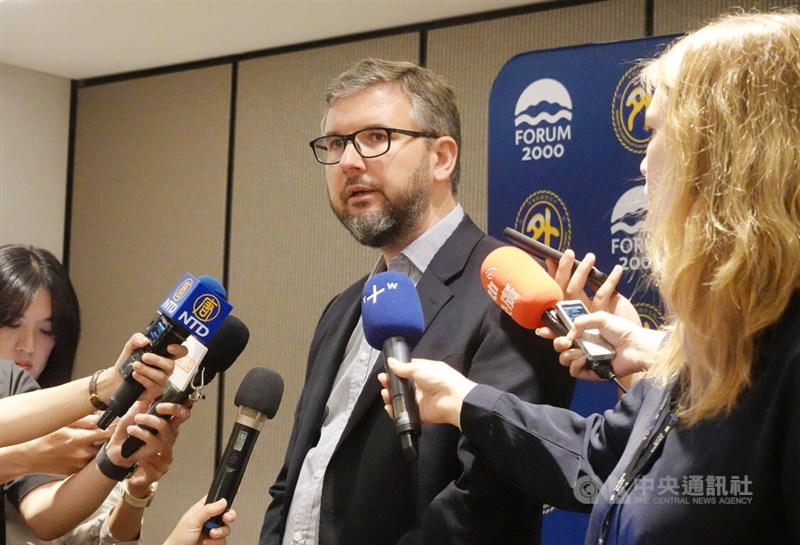Direktur eksekutif Forum 2000 Foundation, Jakub Klepal. (Sumber Foto : CNA, 26 Mei 2026)
