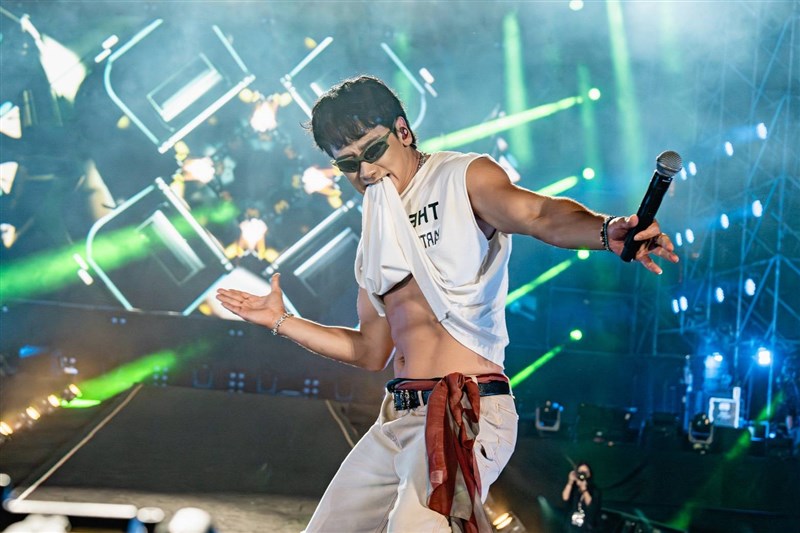Raja K-pop Rain di Beer Rock Festival 2026. (Sumber Foto : Dok. Istimewa via Biro Pengembangan Ekonomi Kota Kaohsiung)