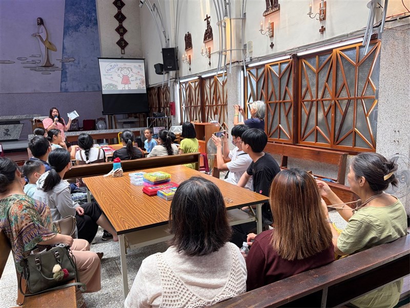 (Sumber Foto : National Hsinchu Living Arts Center)