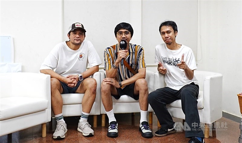Wawancara eksklusif CNA bersama Sheila on 7 di New Taipei. (Sumber Foto : CNA, 22 Agustus 2026)