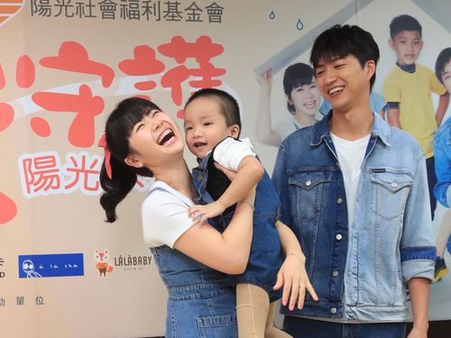 福原愛さん 江宏傑さん夫妻 チャリティーイベントに出席 台湾 フォーカス台湾
