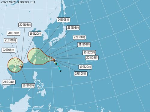 台湾周辺に2つ目の台風 進路の変化 観察続ける 気象局 フォーカス台湾