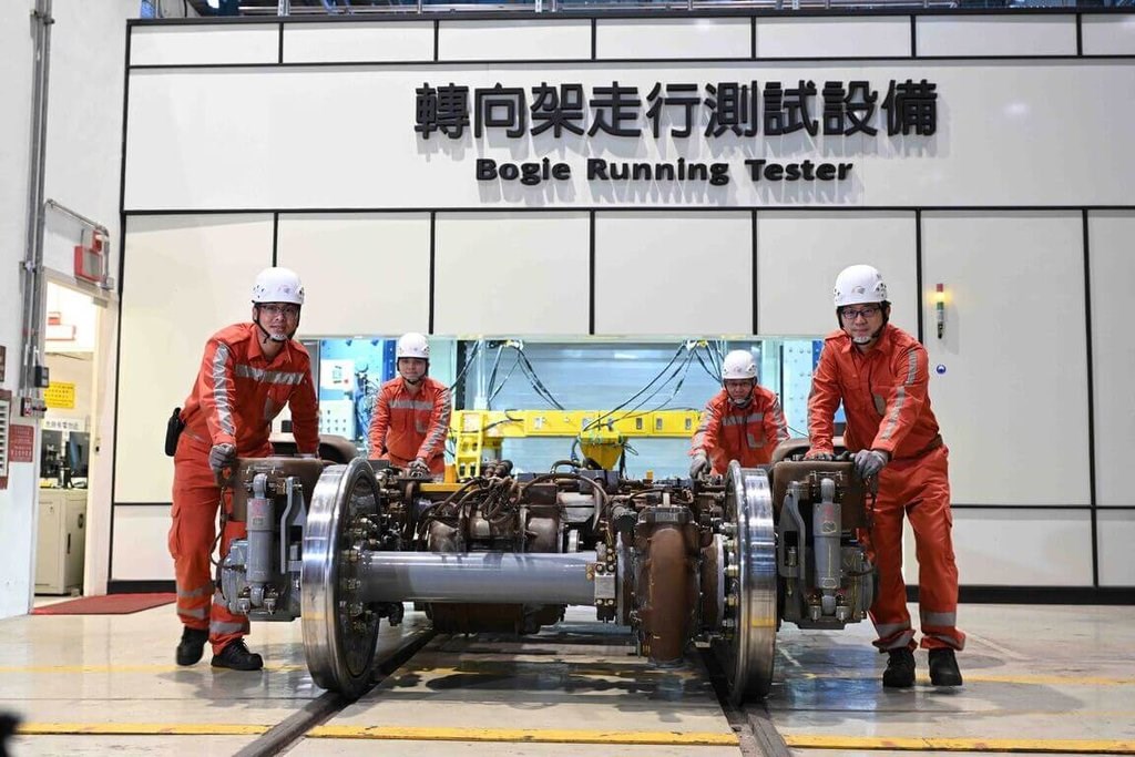台湾高鉄、政府系研究機関と台車走行試験装置を開発 EUの認証も