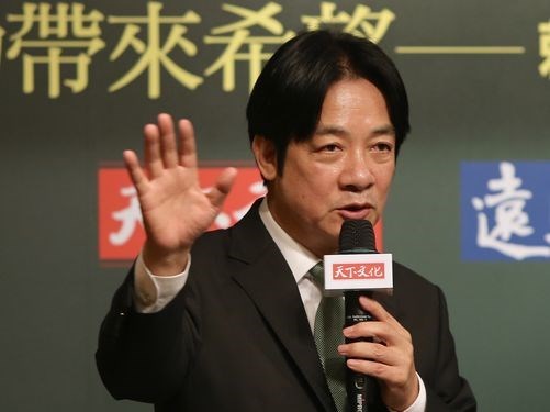 頼清徳氏