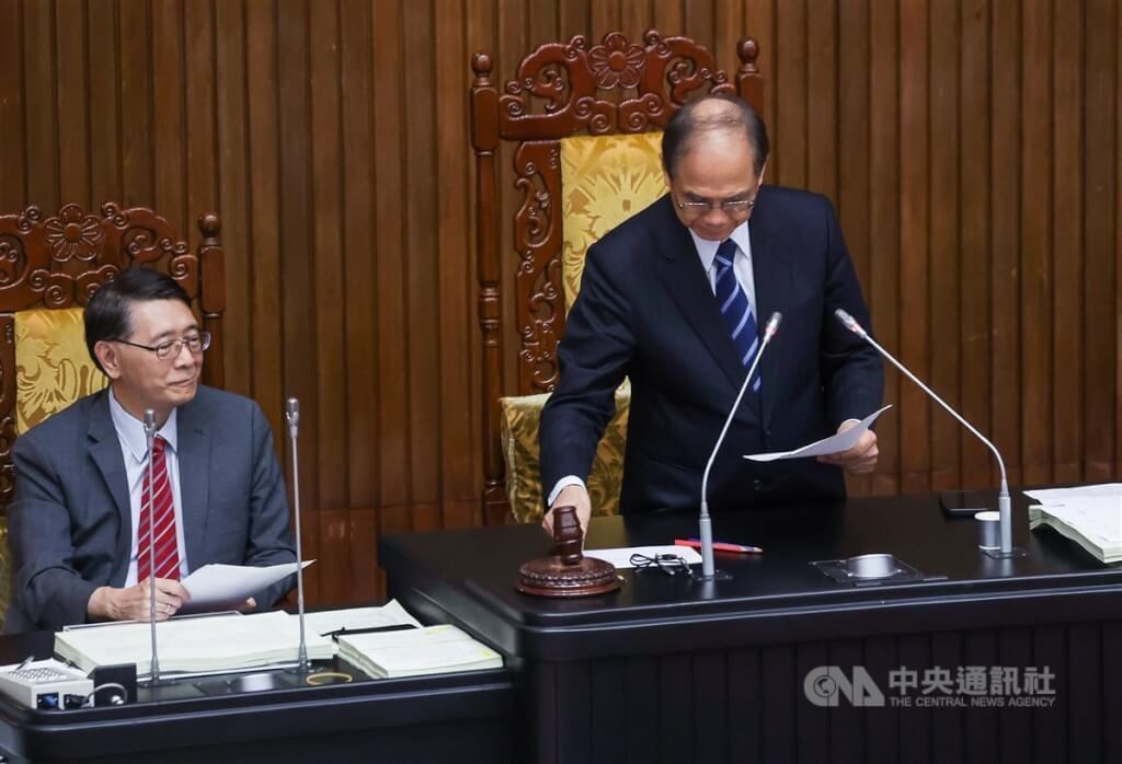 台湾「公職人員選挙罷免法」改正案が可決 組織犯罪など有前科者の立候補禁じる