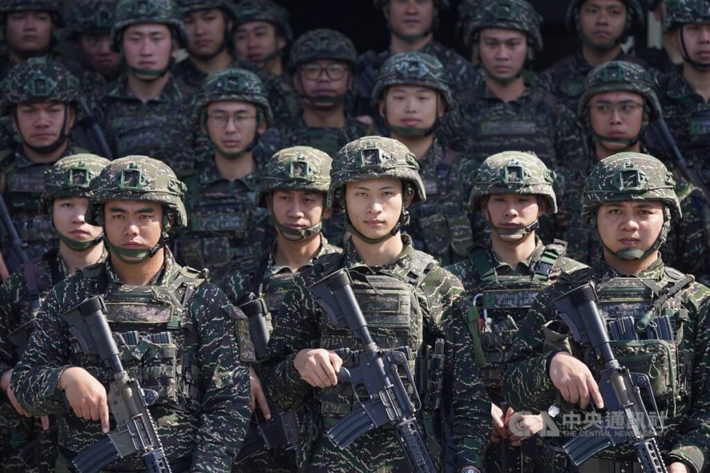 台湾・松山空港内に海軍陸戦隊が駐屯 台北の防衛担う - フォーカス台湾