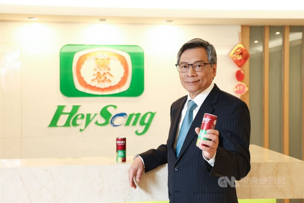 台湾の国民的飲料メーカー・黒松、創業100年 次の100年を見据えた三