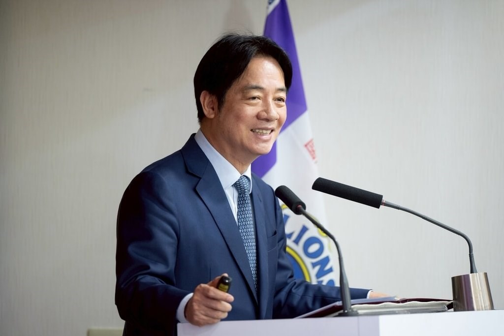 頼総統、国軍への支持を呼びかけ 「国防」テーマに講演／台湾