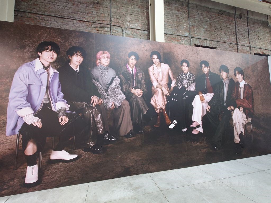 Snow Man渡辺翔太と向井康二、ポップアップで台湾訪問 「次は9人で