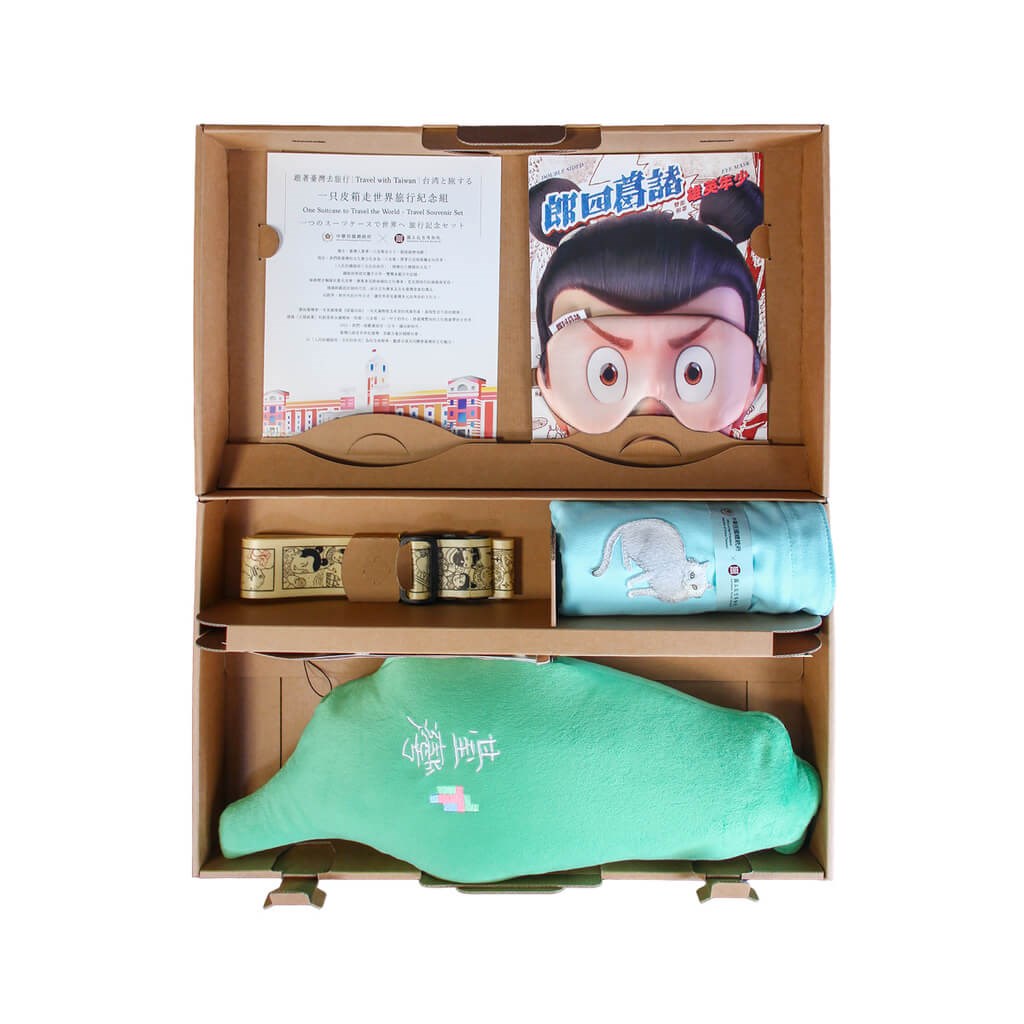 【新品未使用】伊勢湾台風頃のおもちゃ Hola Toys（オラトイズ） 電池おまけ付 音がいっぱい！自分で走る