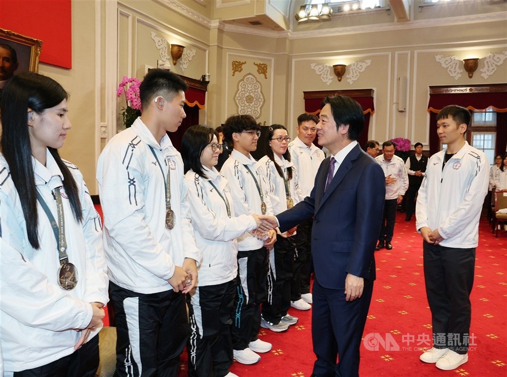 台湾　第11任総統　記念メダル