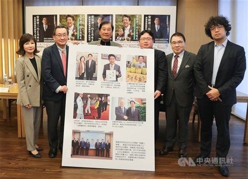 安倍元首相の写真展、台北で27日から　関係者「日台友好の象徴」