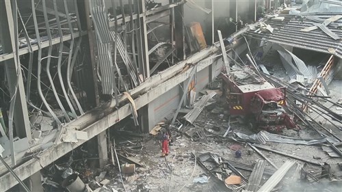 台湾の工場  消火作業前に爆発か  意識回復の消防小隊長が証言