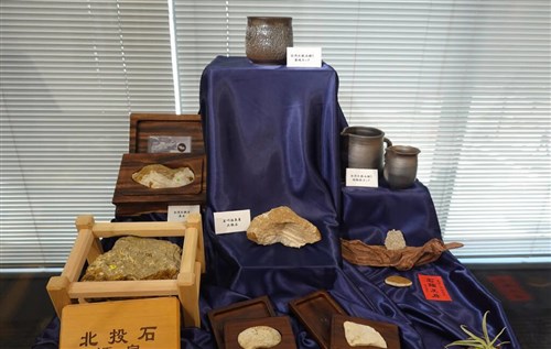 ラジウム含む台湾の「北投石」、東京で展示  謝駐日代表、訪台促進に期待