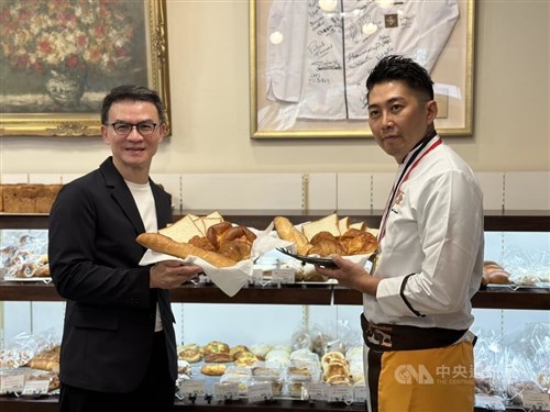 日本のパン職人を顧問に  台湾大手スーパー、ベーカリーの売り上げ20％増目指す
