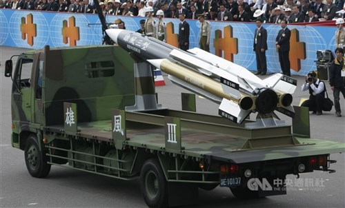 退役軍人が台湾の軍事情報を中国に漏らしたか  国防部「内部通報あった」